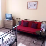 Pacovka 3*