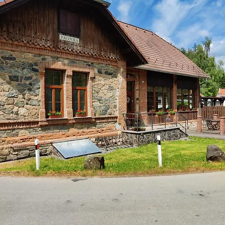 Pacovka Maison d'hôtes Chynov